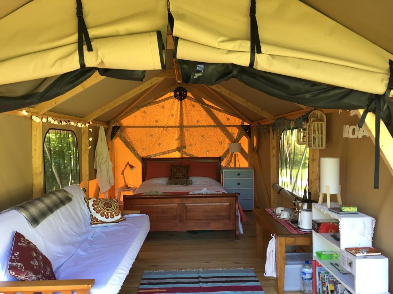 Omarama Oasis - Permaculture Glamping Hotell Pohara Exteriör bild