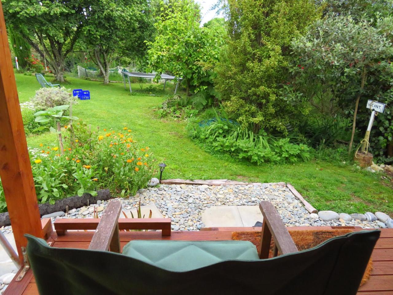 Omarama Oasis - Permaculture Glamping Hotell Pohara Exteriör bild